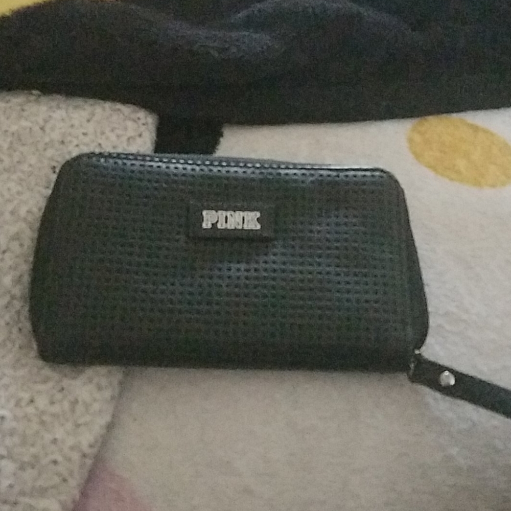 Victoria's secret writlet wallet